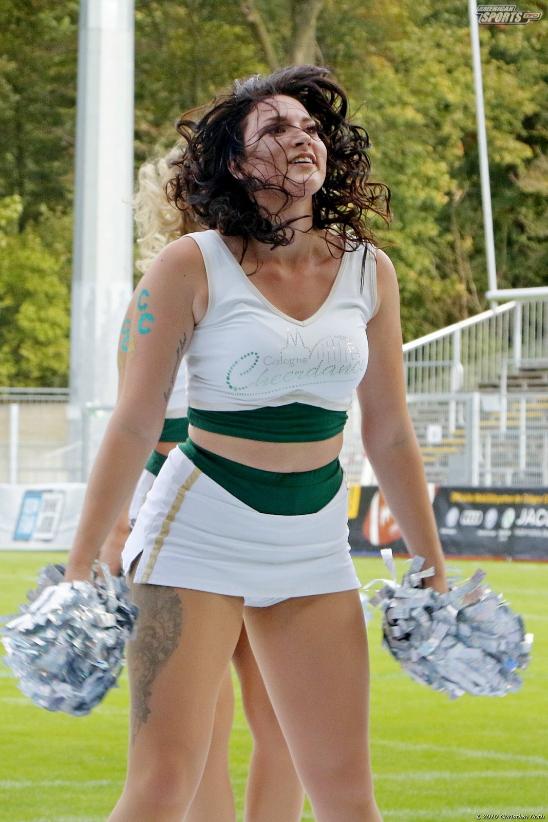 Die Cologne Cheerdance Cheerleader beim Heimspiel gegen die Potsdam Royals am 01.09.2019