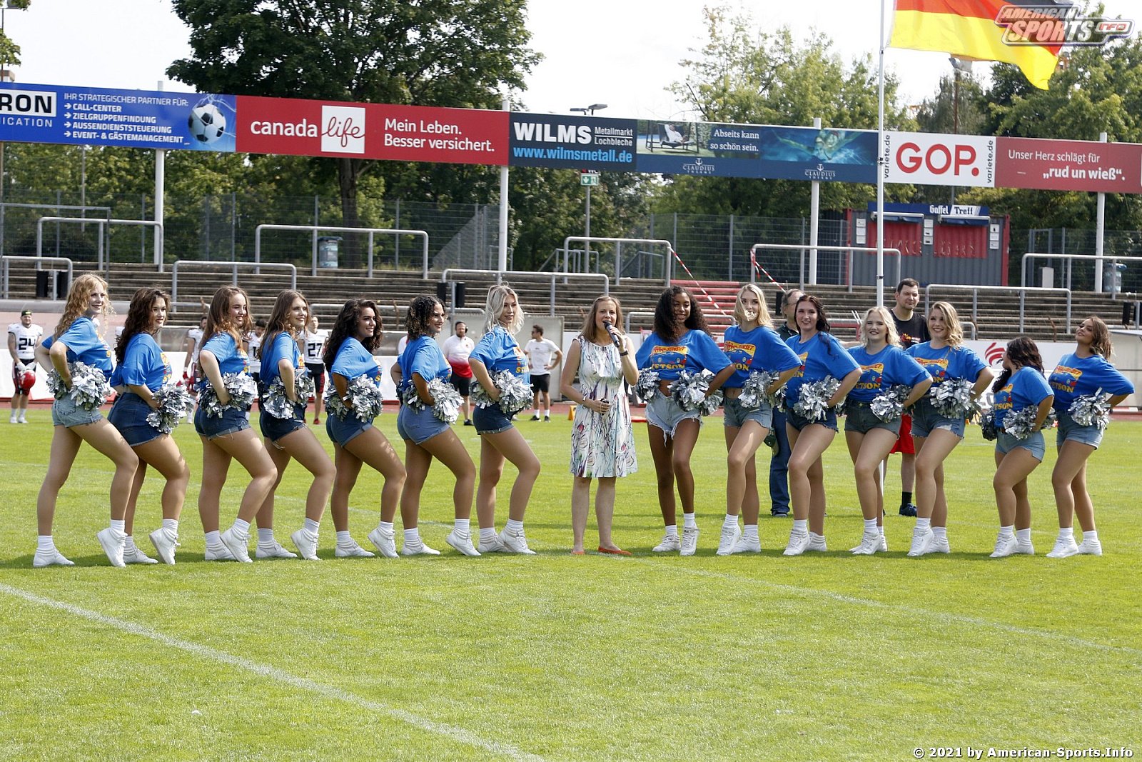 Die Cologne Crocodiles Cheerleader beim GFL Heimspiel gegen die Potsdam Royals am 21.08.2021