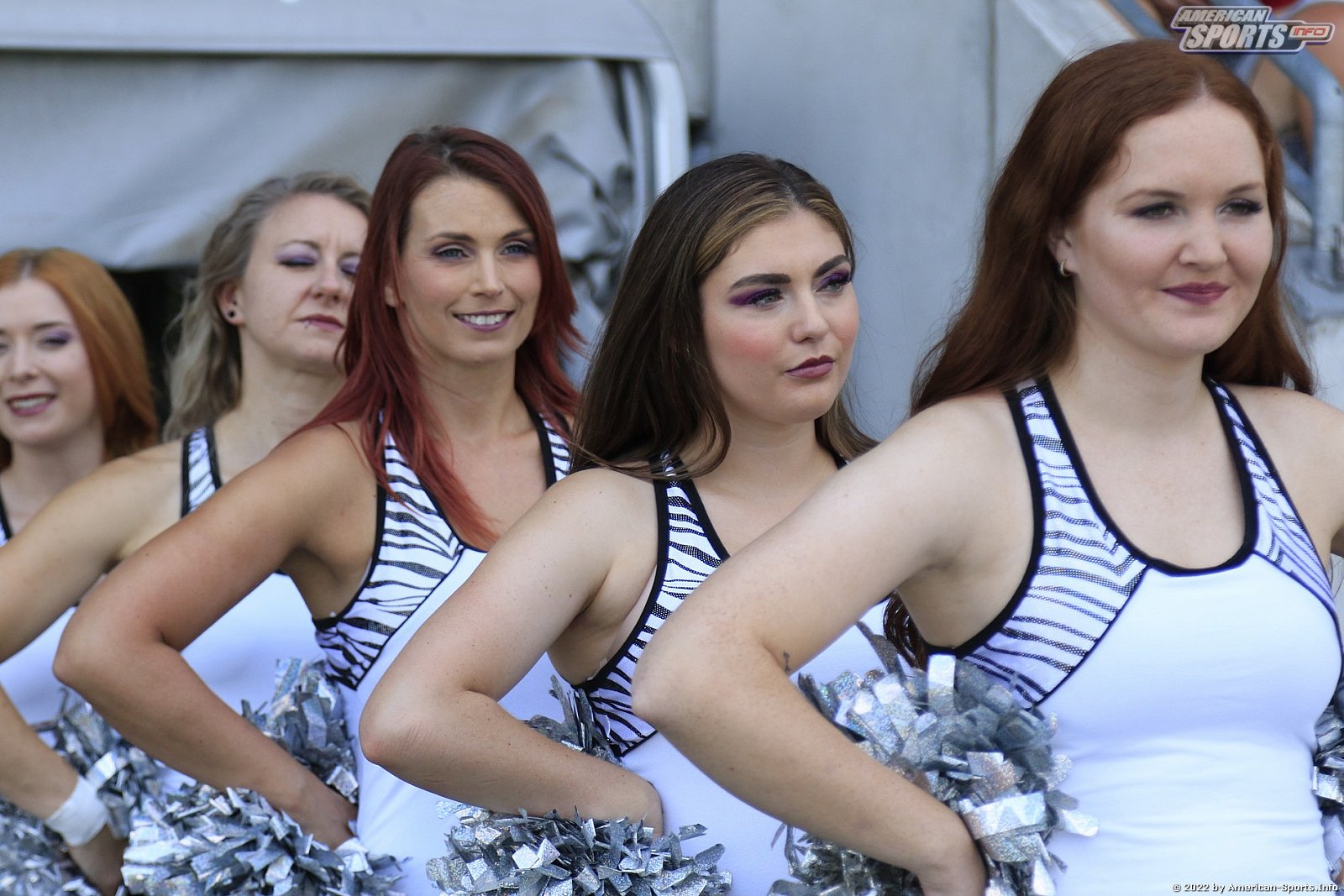 Die Frankfurt Universe Cheerleader beim Heimspiel gegen die Straubing Spiders am 30.07.2022