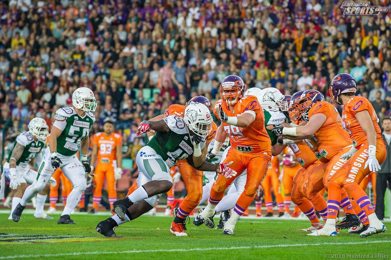 German Bowl 2018 SHU_vs_Frankfurt_Universe - GFL Football: Germanbowl XL Frankfurt vs Hall 19:21 13.10.2018 Galerie 2