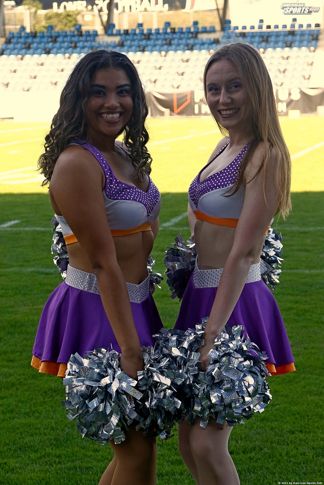 Die Frankfurt Universe Cheerleader beim Heimspiel gegen die Ravensburg Razorbacks 22:64 14.08.2021