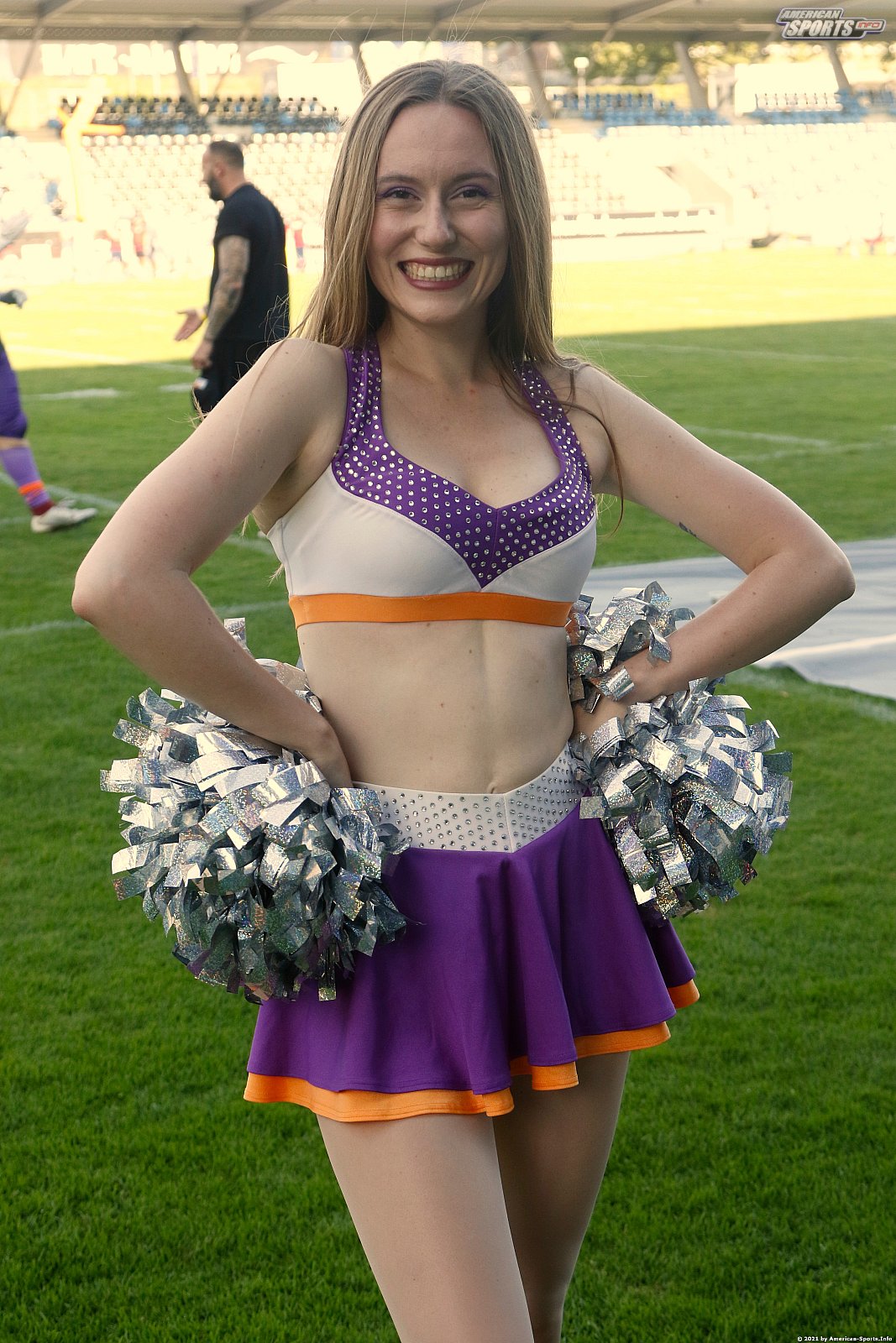 Die Frankfurt Universe Cheerleader beim Heimspiel gegen die Ravensburg Razorbacks 22:64 14.08.2021