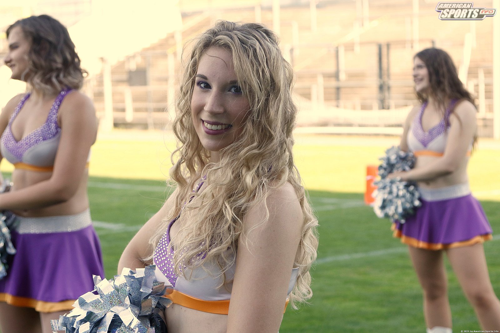 Die Frankfurt Universe Cheerleader beim Heimspiel gegen die Ravensburg Razorbacks 22:64 14.08.2021