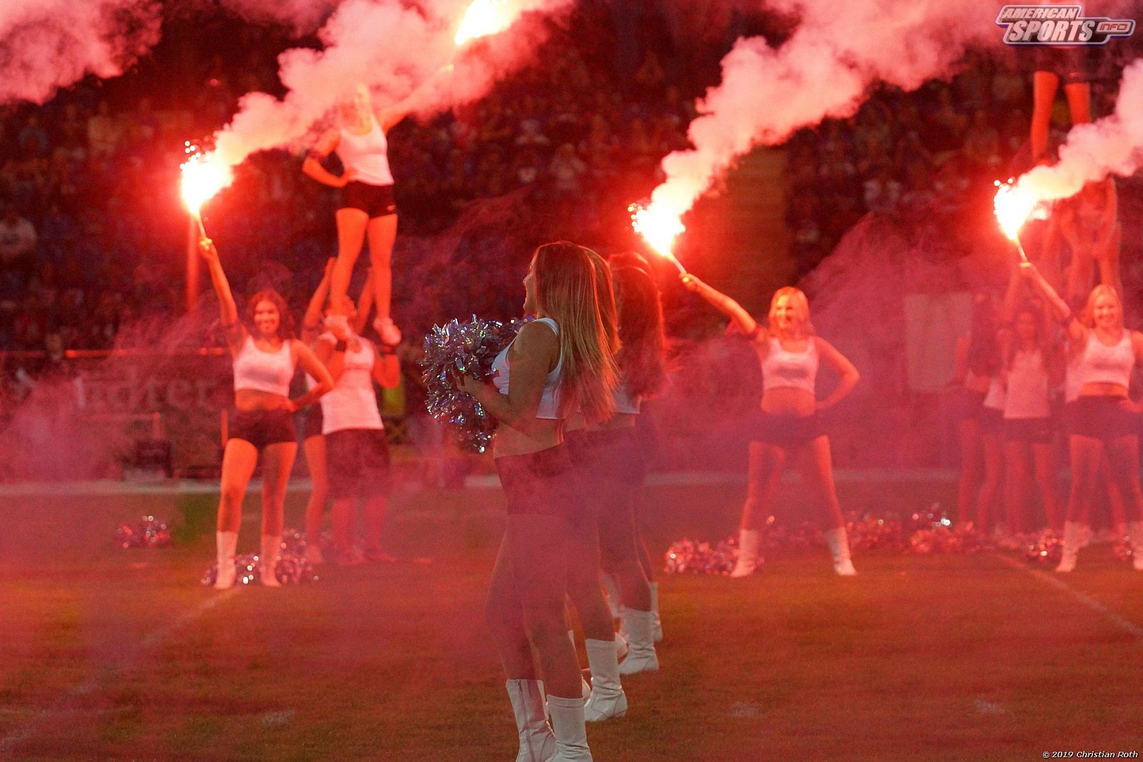 Die Frankfurt Universe Cheerleader beim Heimspiel gegen die Hildesheim Invaders am 21.09.2019
