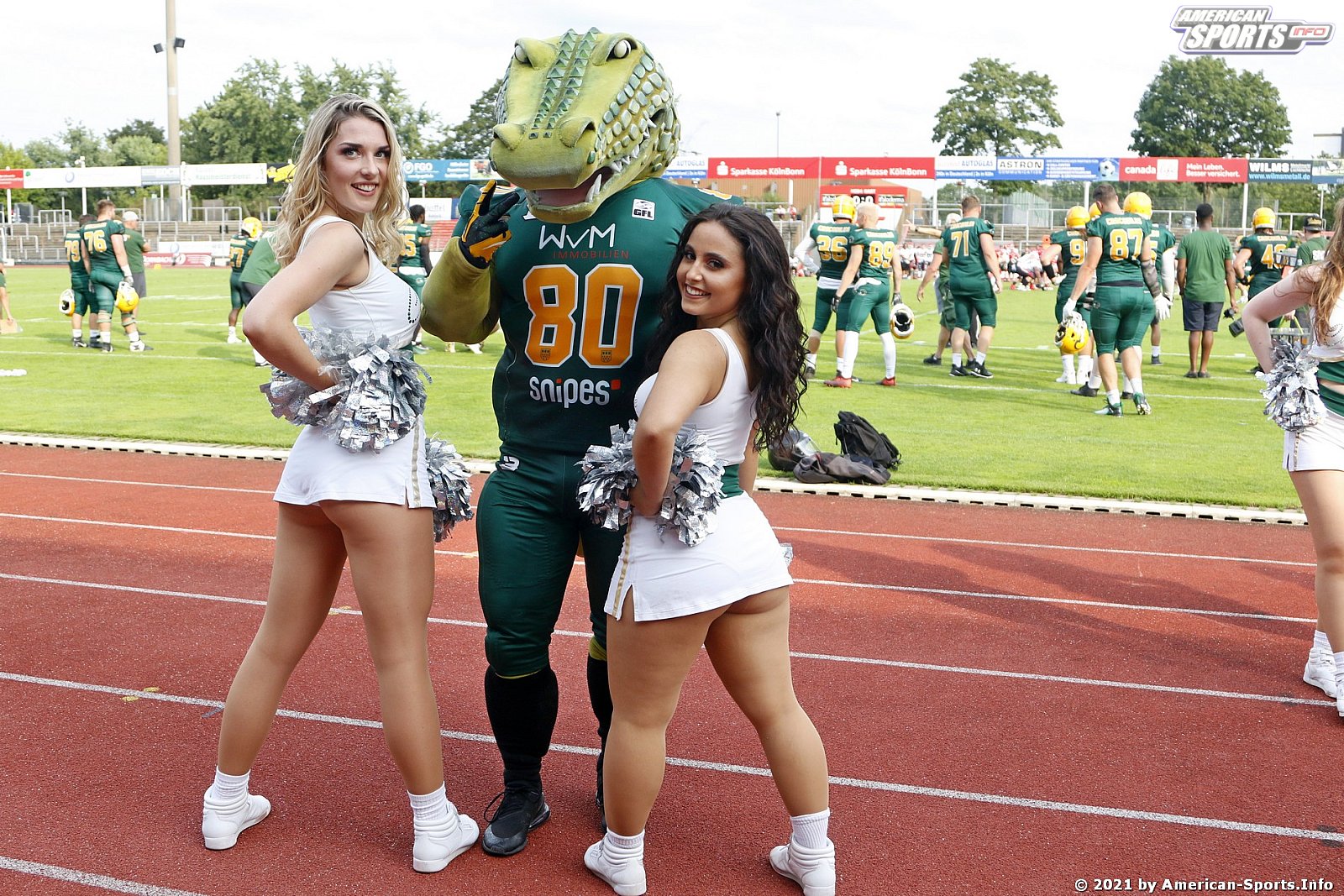 Die Cologne Crocodiles Cheerleader beim GFL Heimspiel gegen die Potsdam Royals am 21.08.2021