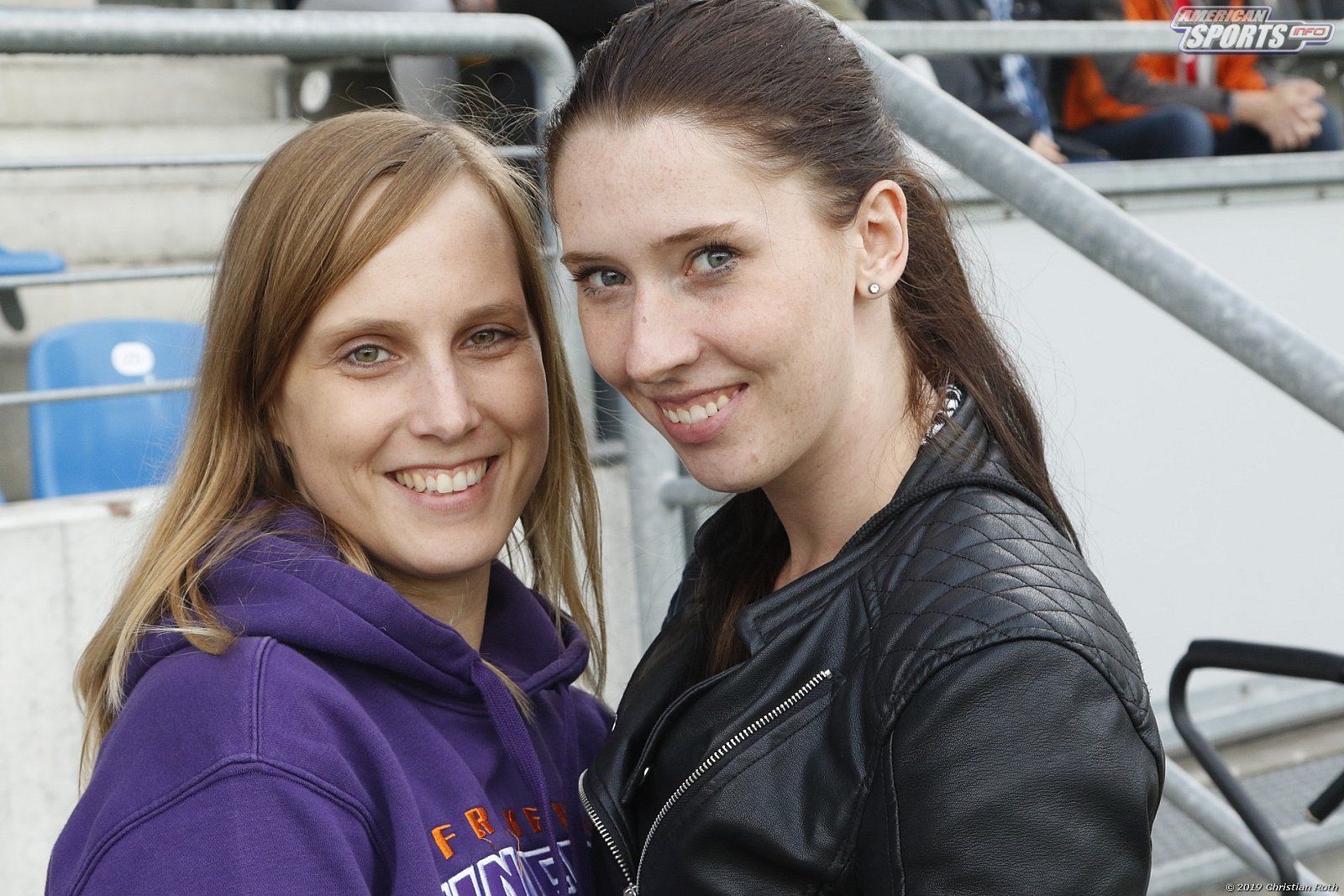 Die Frankfurt Universe Cheerleader beim Heimspiel gegen die Marburg Mercenaries am 07.09.2019