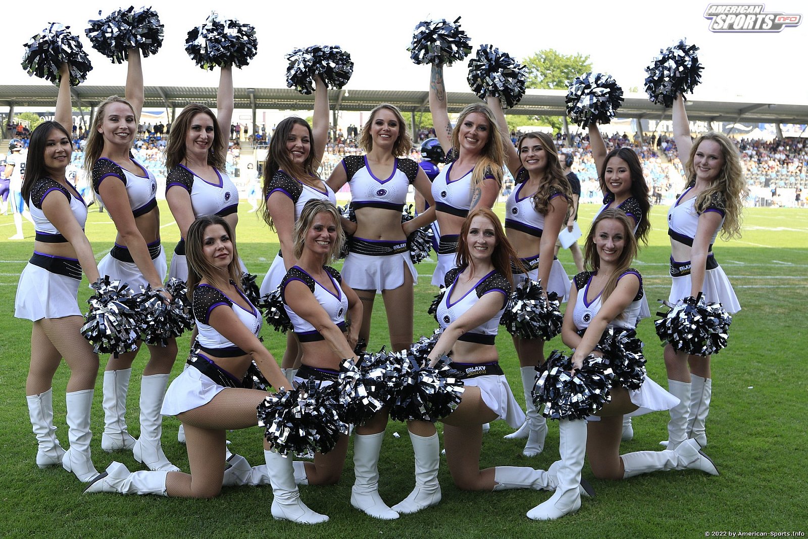 Die Galaxy Dancers beim Spiel gegen die Panthers Wrocław am 19.06.2022