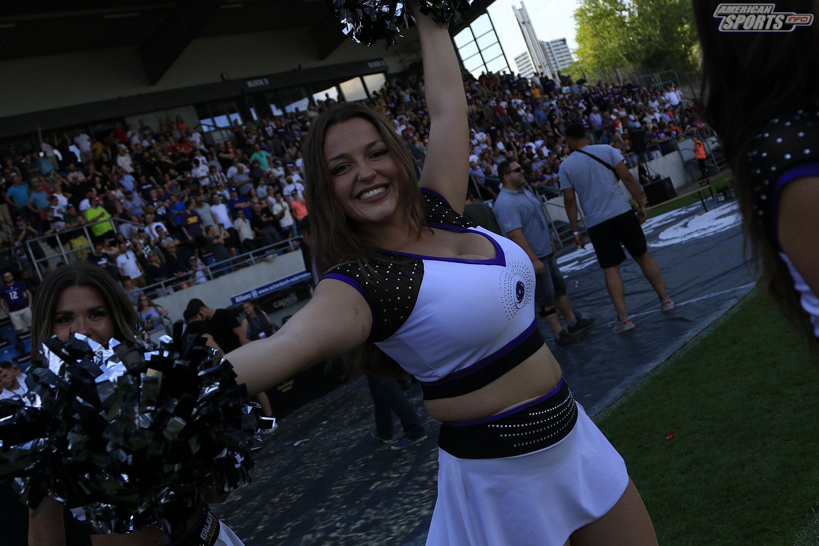 Die Frankfurt Galaxy Dancers beim Heimspiel gegen die Vienna Vikings am 14.08.2022