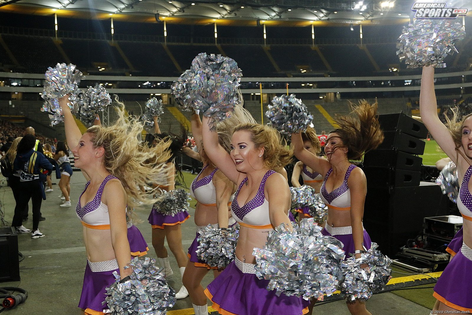 Die Frankfurt Universe Cheerleader beim Germanbowl XLI am 12.10.2019