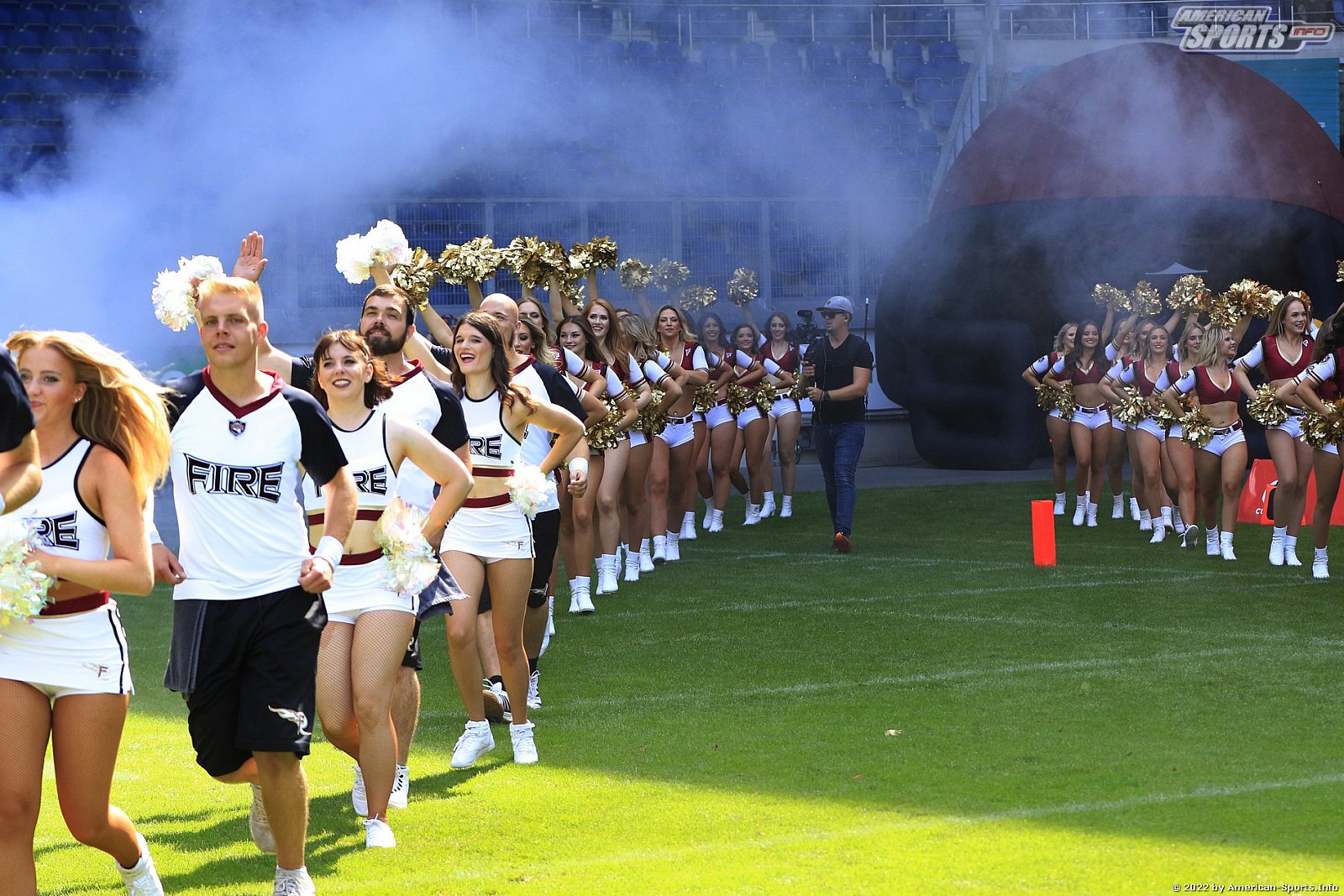 ELF: Die Pyromaniacs Cheerleader beim Heimspiel von Rhein Fire gegen die Frankfurt Galaxy am 21.08.2022