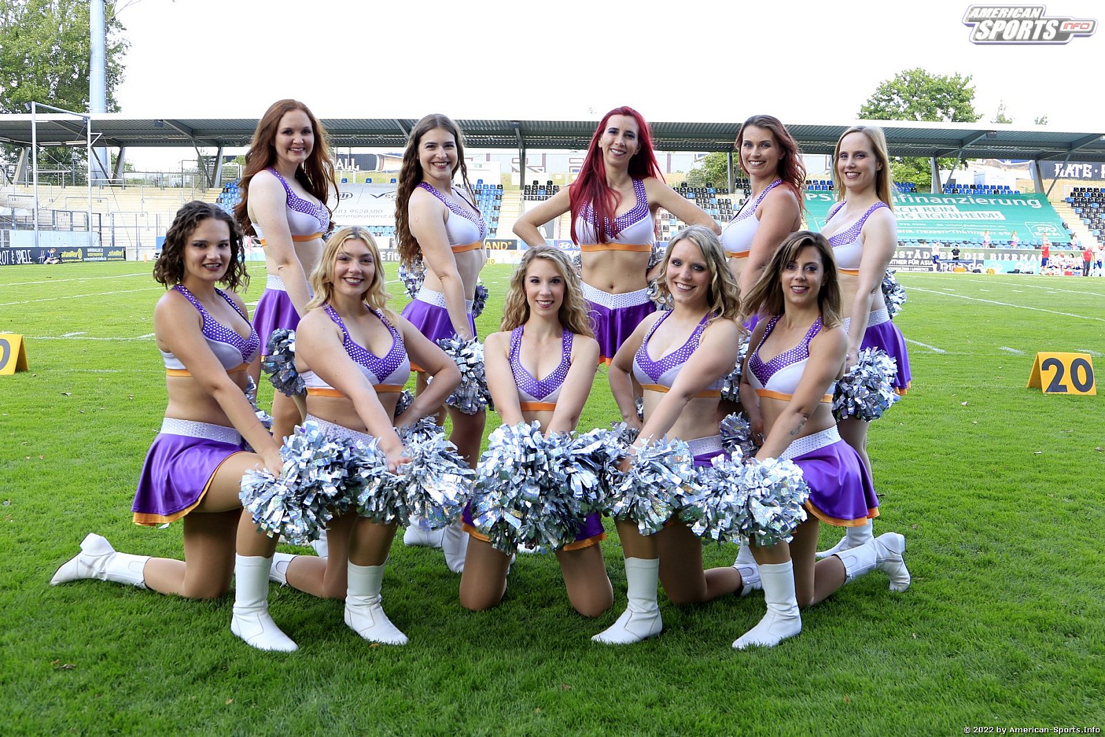 Die Frankfurt Universe Cheerleader beim Heimspiel gegen die Ravensburg Razorbacks am 21.05.2022