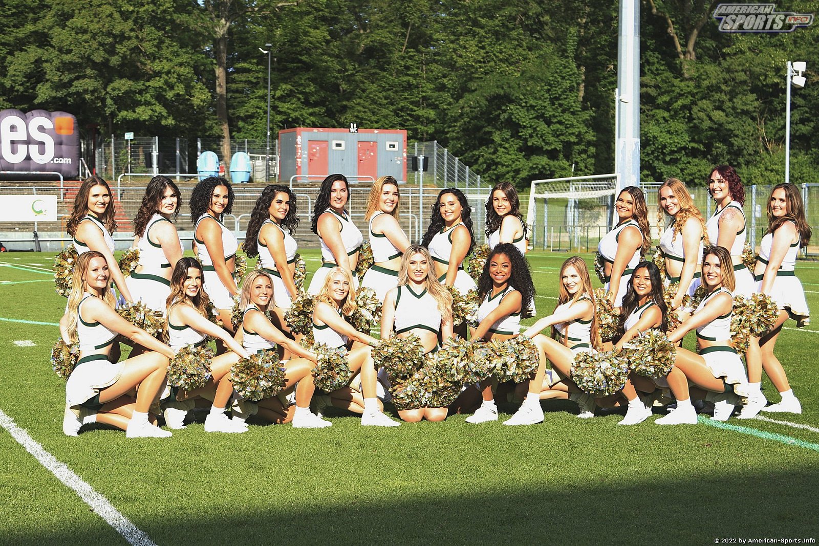 Die Cologne Cheerdance Cheerleader beim Heimspiel gegen die Düsseldorf Panther am 22.05.2022