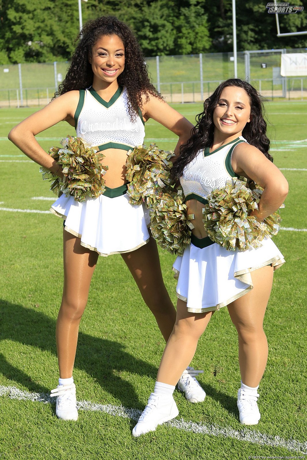 Die Cologne Cheerdance Cheerleader beim Heimspiel gegen die Düsseldorf Panther am 22.05.2022