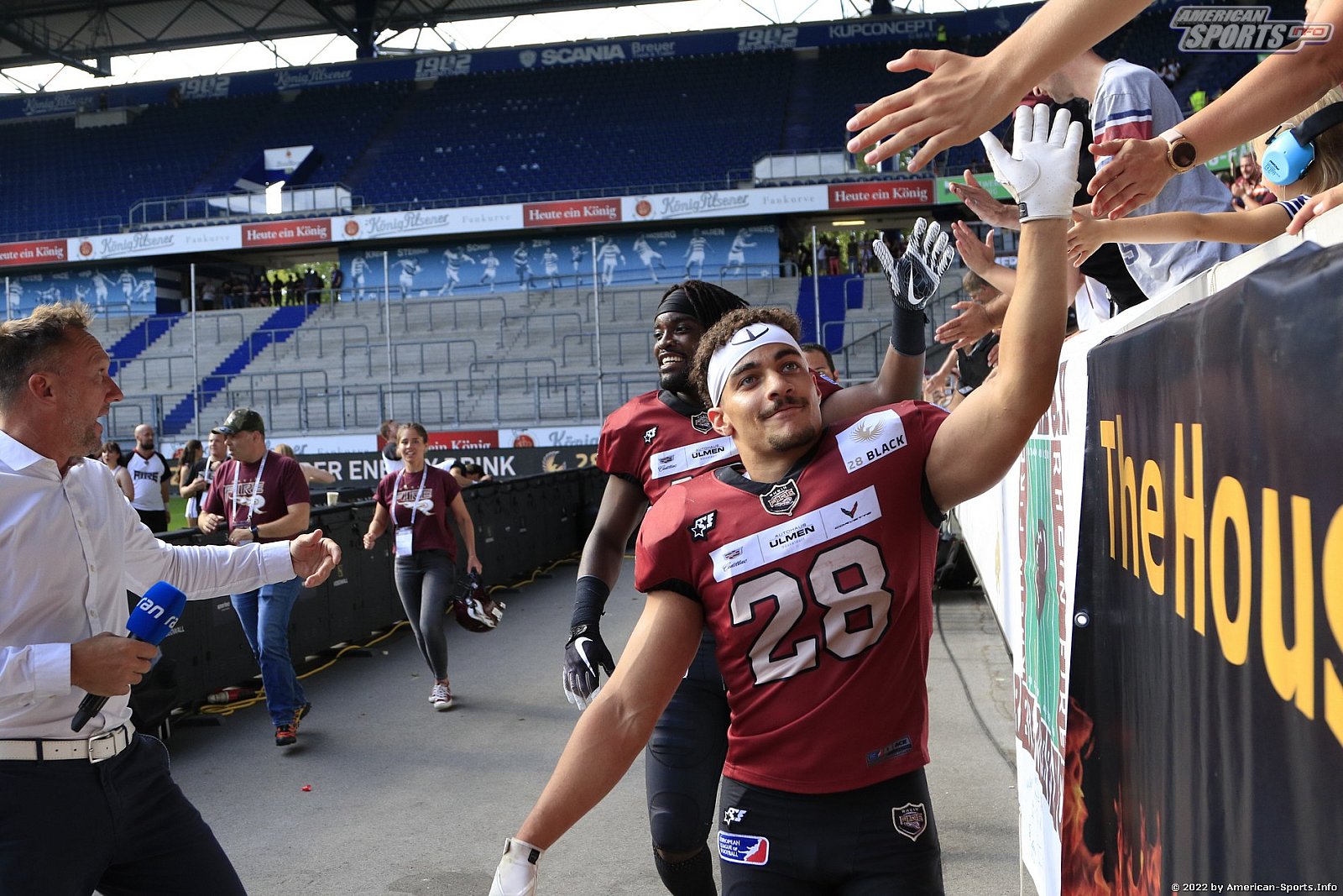 ELF: Die Pyromaniacs Cheerleader beim Heimspiel von Rhein Fire gegen die Frankfurt Galaxy am 21.08.2022