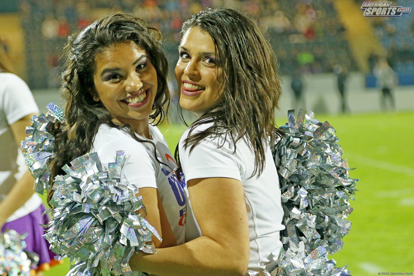 Die Frankfurt Universe Cheerleader beim Heimspiel gegen die Marburg Mercenaries am 07.09.2019