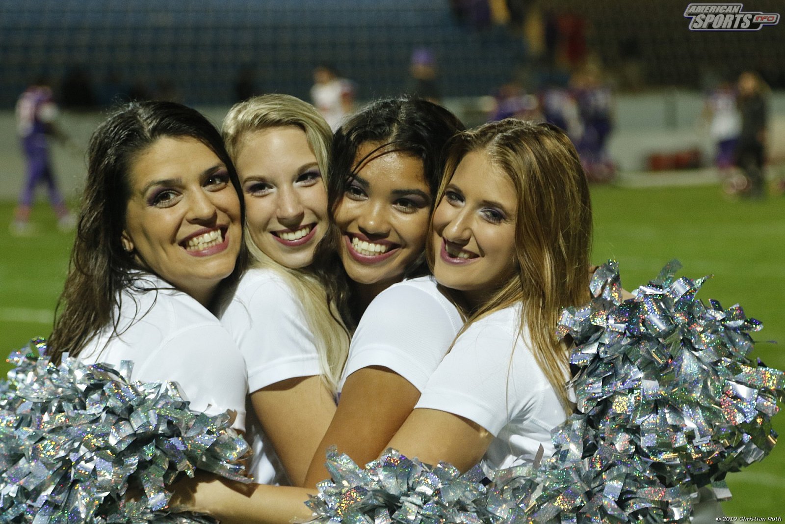 Die Frankfurt Universe Cheerleader beim Heimspiel gegen die Marburg Mercenaries am 07.09.2019