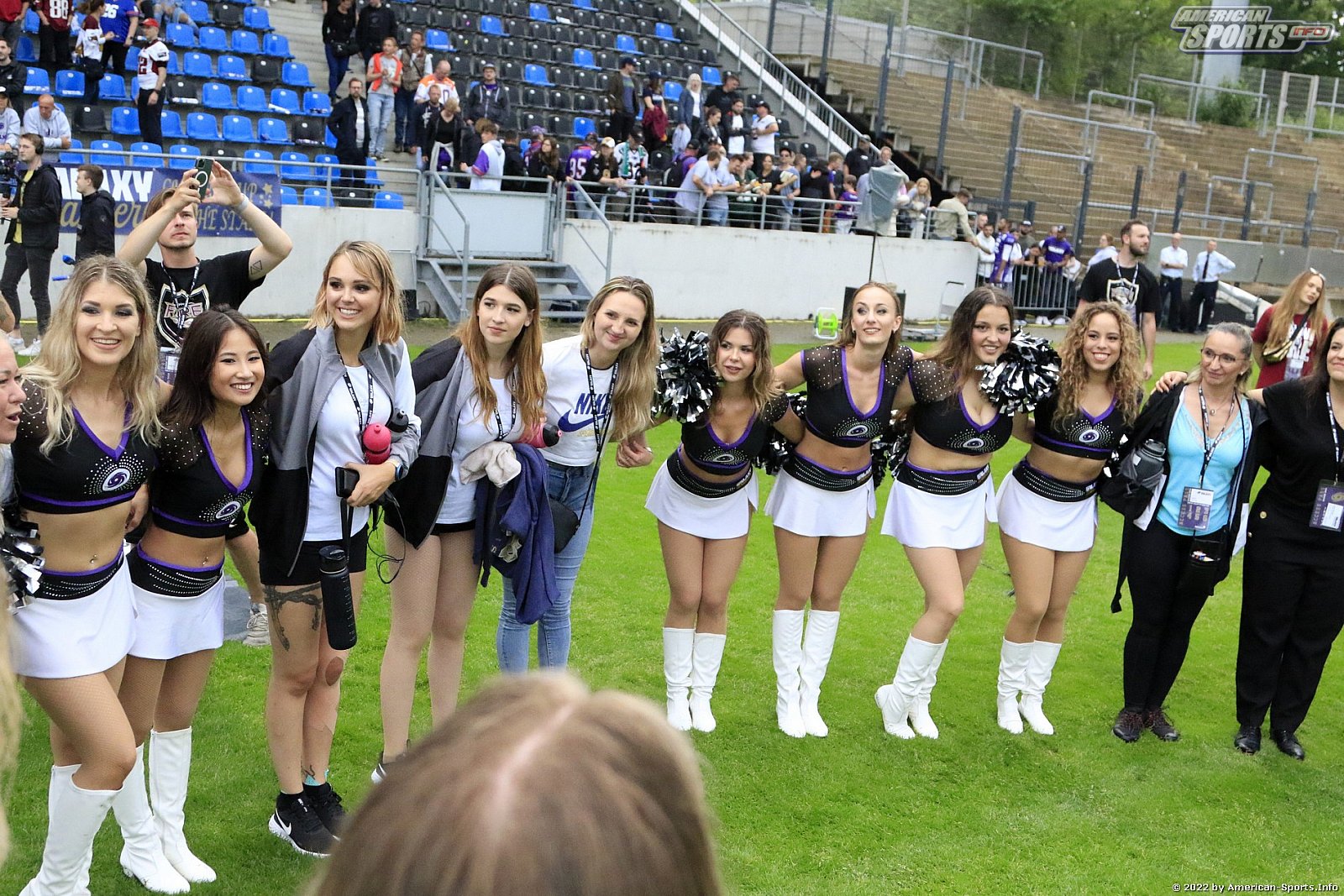 Die Cheerleader beim Spiel Frankfurt Galaxy vs Rhein Fire am 05.06.2022