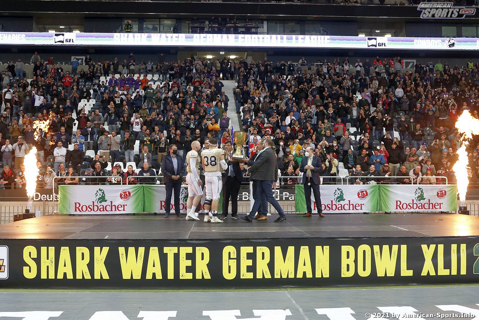 Sharkwater Germanbowl XLII Dresden Monarchs vs Schwäbisch Hall Unicorns 28:19 09.10.2021