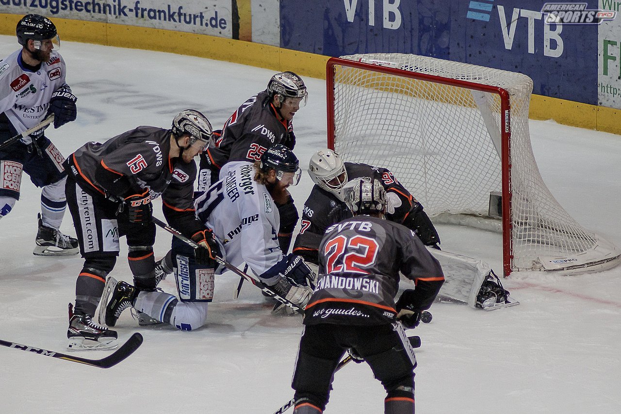 DEL2: Löwen Frankfurt vs. Dresdner Eislöwen 4:1 03.04.2019