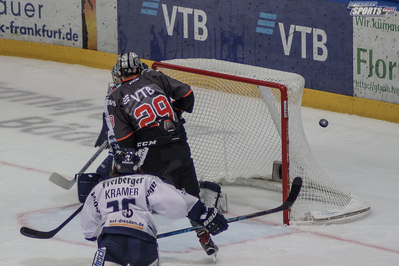 DEL2: Löwen Frankfurt vs. Dresdner Eislöwen 4:1 03.04.2019