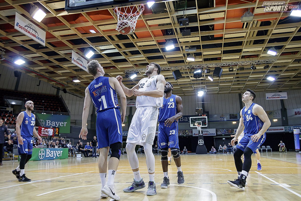 ProB Basketball: Bayer Giants Leverkusen vs. Basketball Löwen Erfurt 103:75 23.02.2019