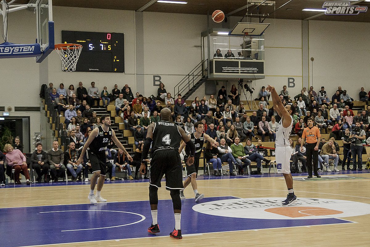 ProA Basketball: Hanau White Wings vs. Römerstrom Gladiators Trier