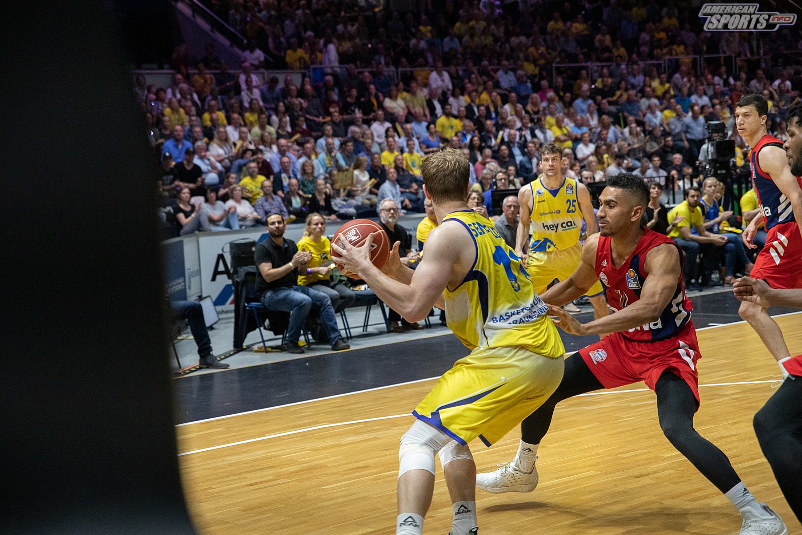 BBL Playoffs: Basketball Löwen Braunschweig vs. FC Bayern München 74:84 24.05.2019 