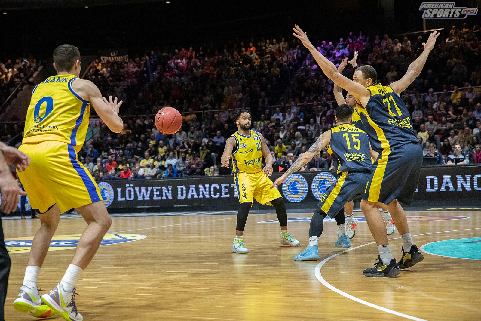 BBL: Basketball Löwen Braunschweig vs EWE Baskets Oldenburg  71:93 30.12.2019