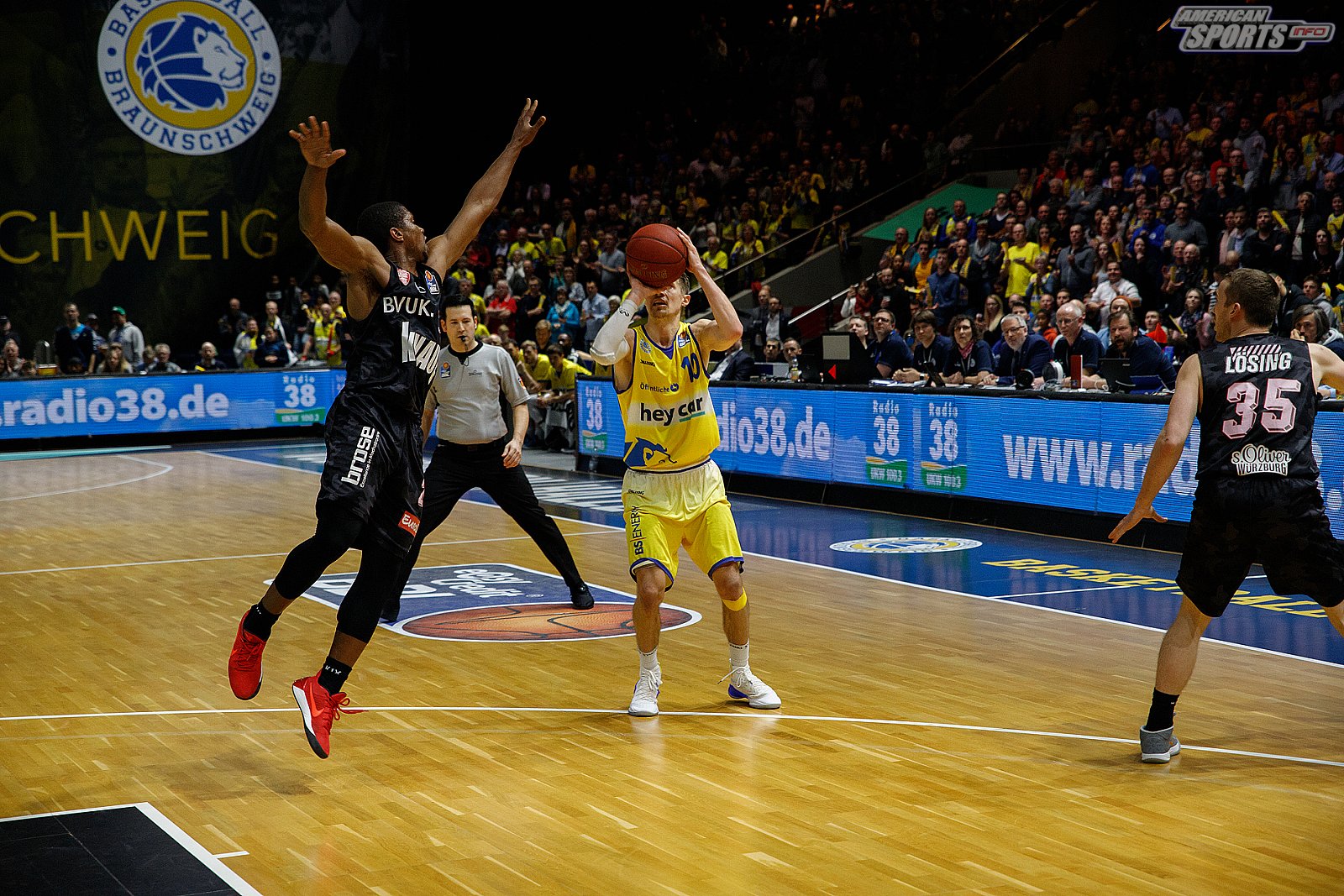 BBL: Basketball Löwen Braunschweig vs. s.Oliver Würzburg 87:78 02.03.2019