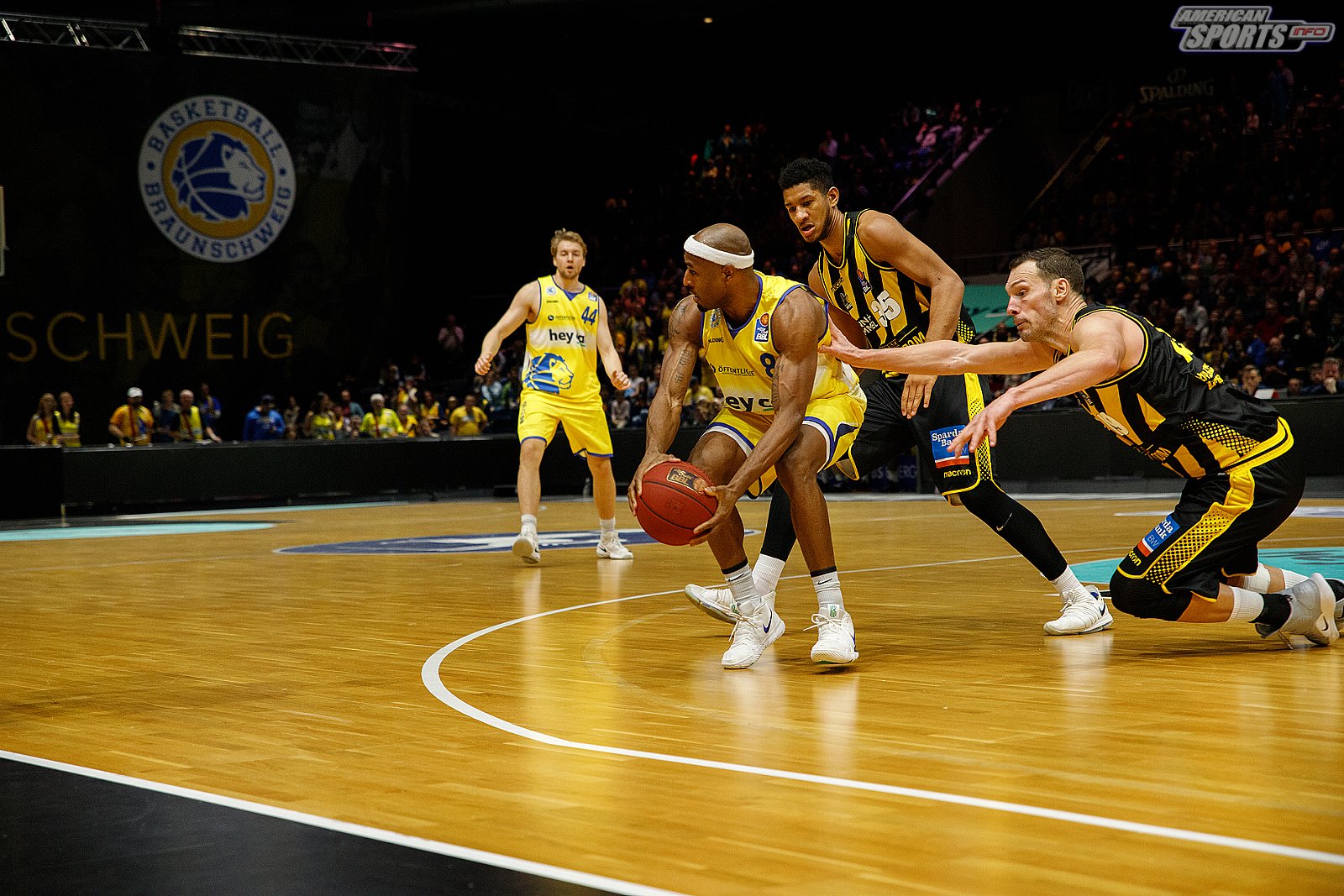 BBL: Basketball Löwen Braunschweig vs MHP Riesen Ludwigsburg 100:99 09.12.2018