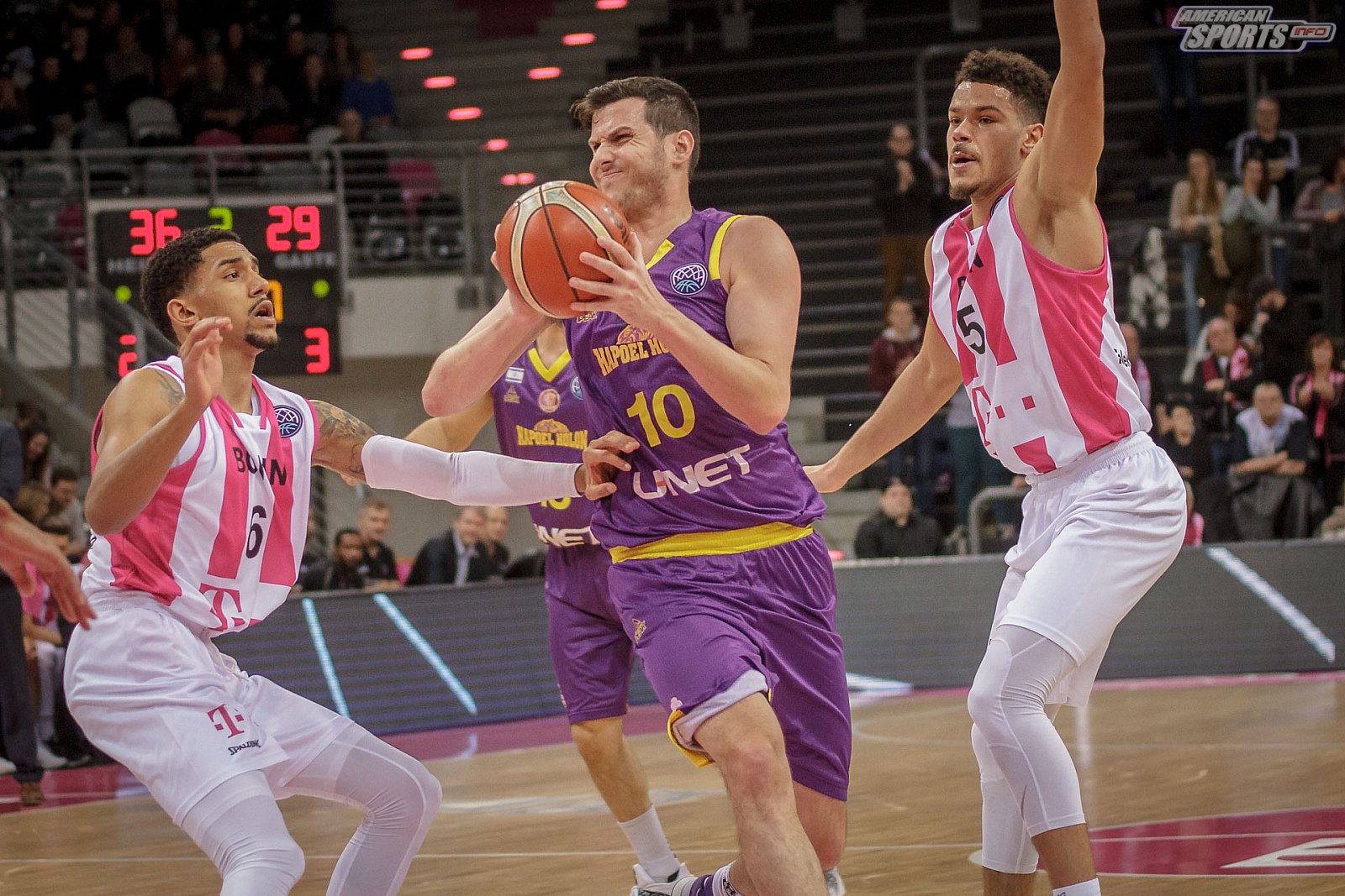 Basketball Champions League: Telekom Baskets Bonn vs Hapoel UNET Holon 91:8377 29.01.2019