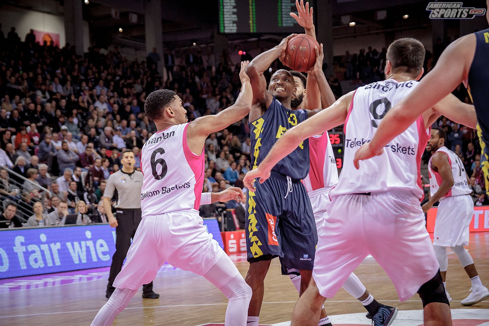 BBL: Telekom Baskets Bonn vs EWE Baskets Oldenburg 78:98 09.12.2018