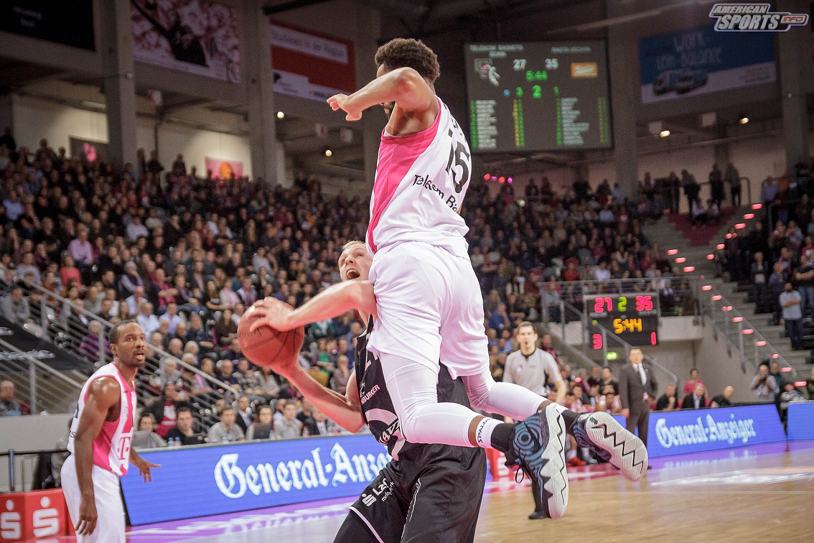 BBL: Telekom Baskets Bonn vs RASTA Vechta 87:92 26.12.2018