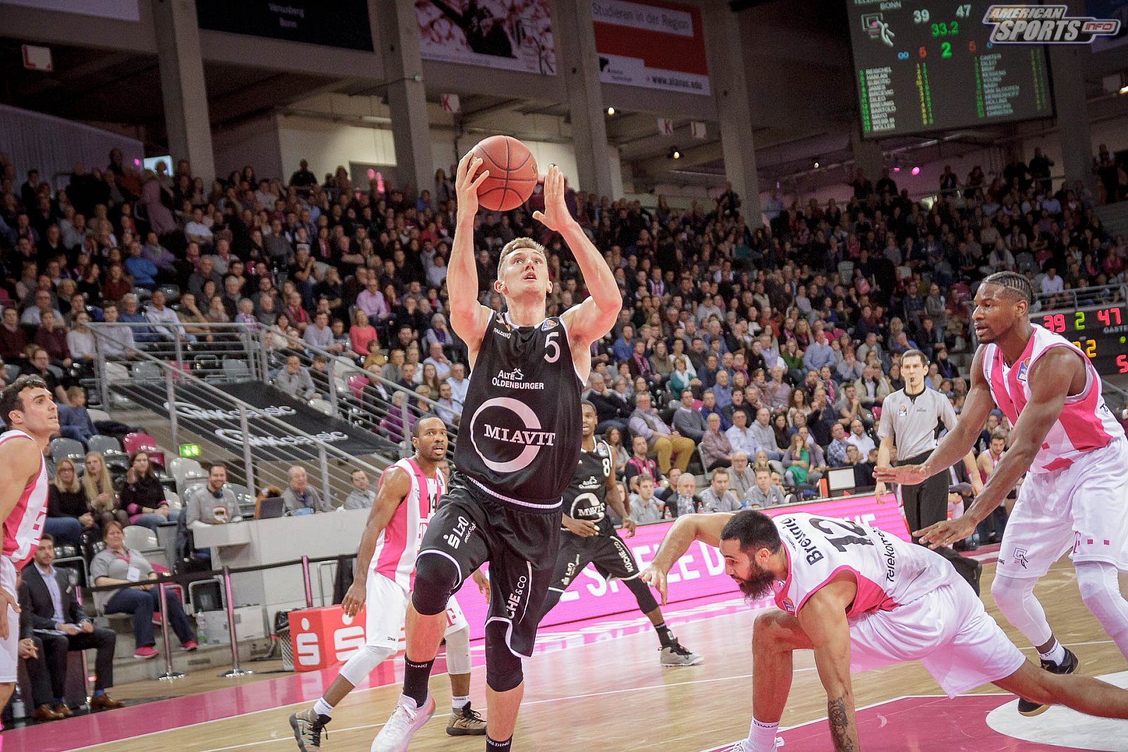BBL: Telekom Baskets Bonn vs RASTA Vechta 87:92 26.12.2018