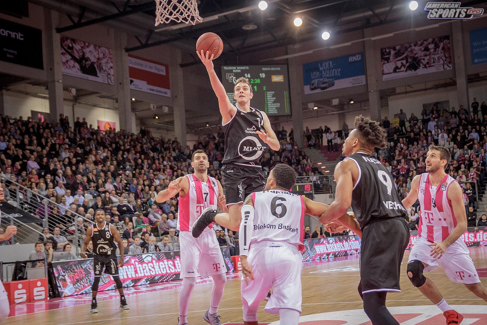 BBL: Telekom Baskets Bonn vs RASTA Vechta 87:92 26.12.2018
