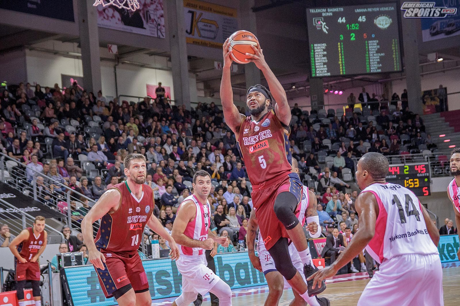 Basketball Champions League: Telekom Baskets Bonn vs Umana Reyer Venezia 84:94 06.11.2018