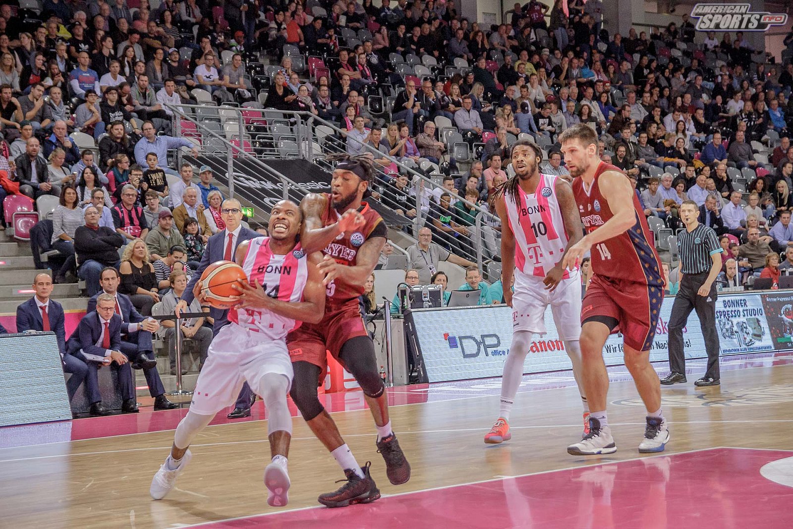 Basketball Champions League: Telekom Baskets Bonn vs Umana Reyer Venezia 84:94 06.11.2018