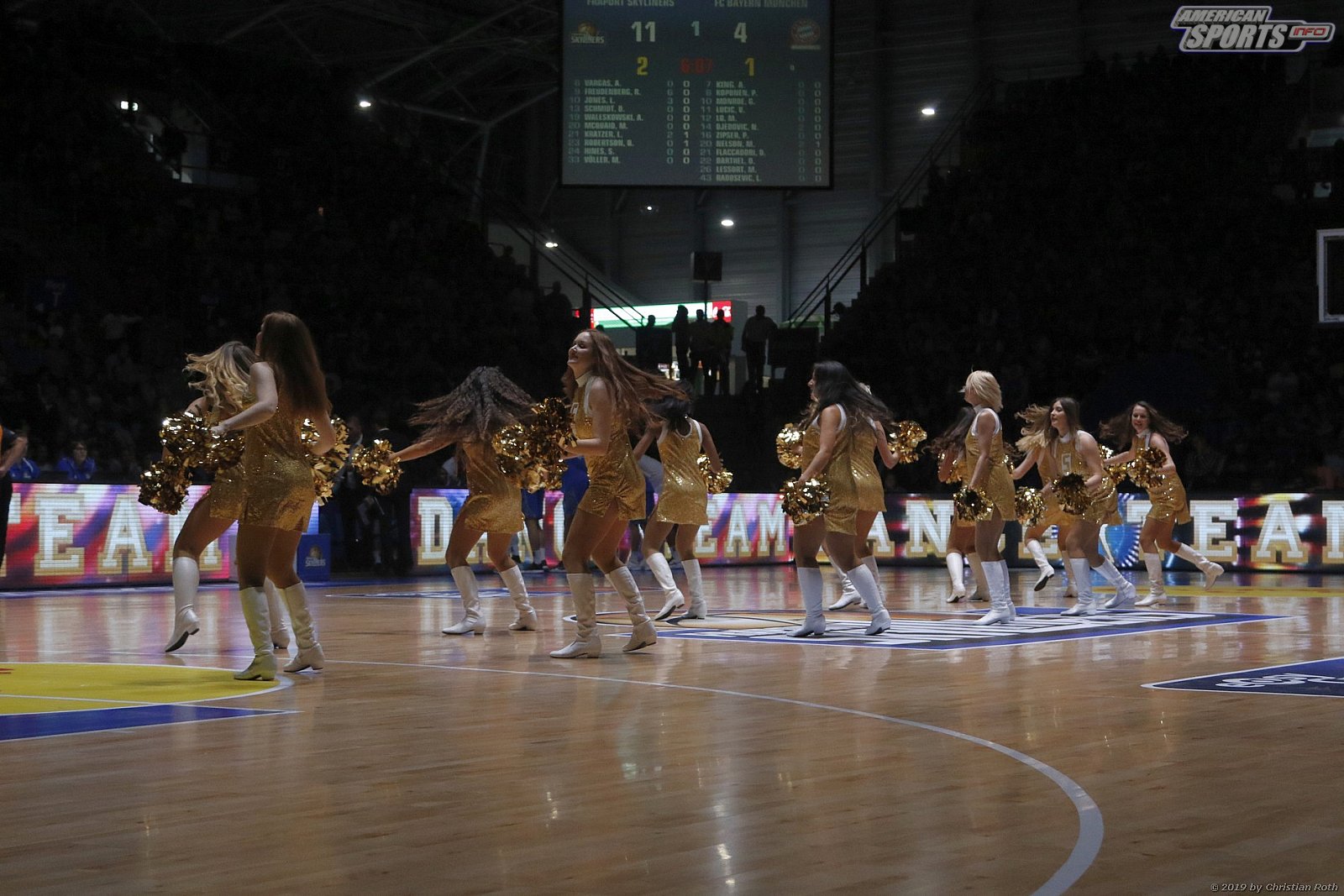 Das Skyliners Danceteam beim Heimspiel gegen den FC Bayern München Basketball am 06.10.2019