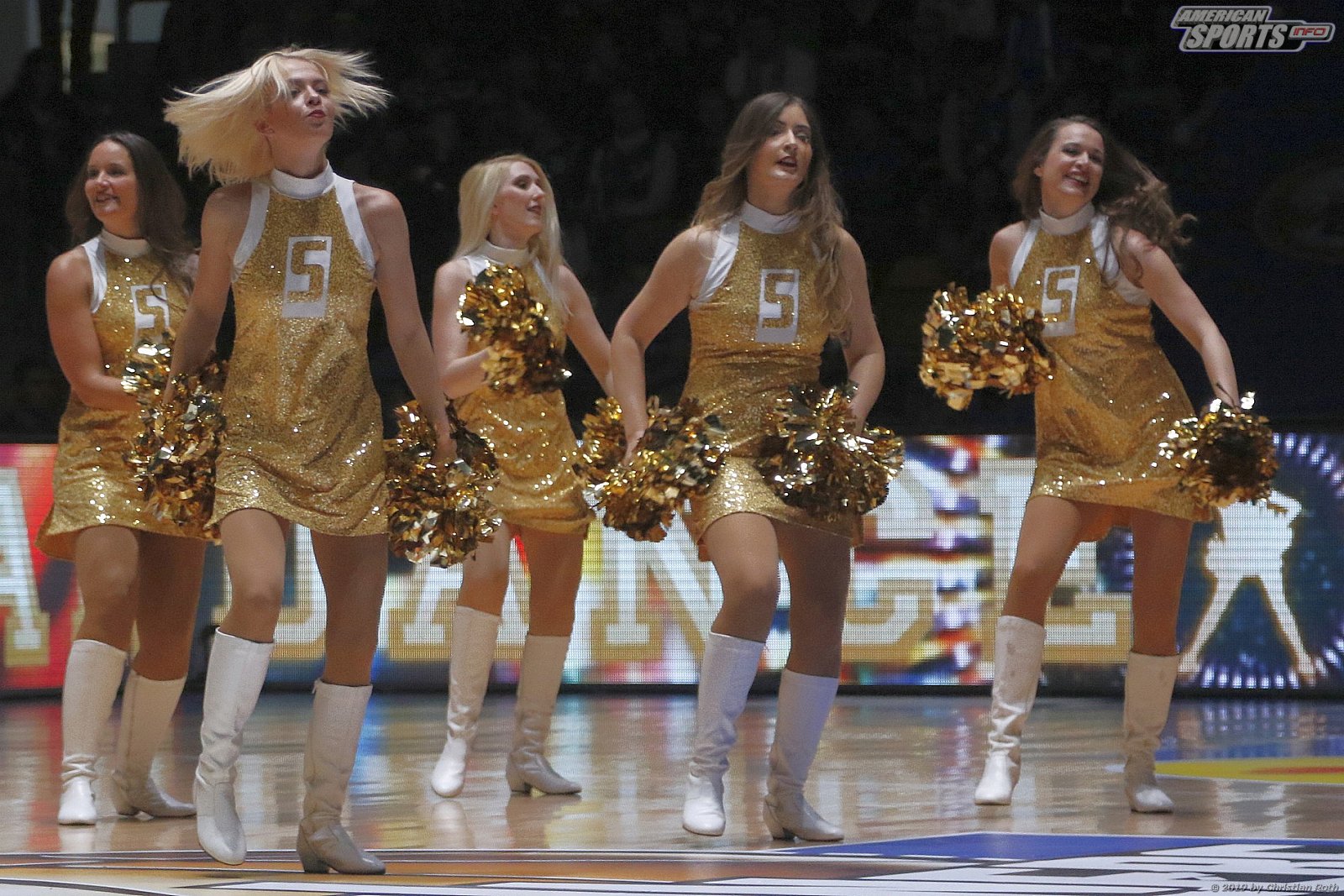 Das Skyliners Danceteam beim Heimspiel gegen den FC Bayern München Basketball am 06.10.2019