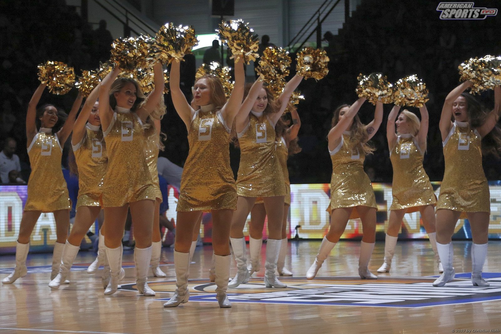 Das Skyliners Danceteam beim Heimspiel gegen den FC Bayern München Basketball am 06.10.2019