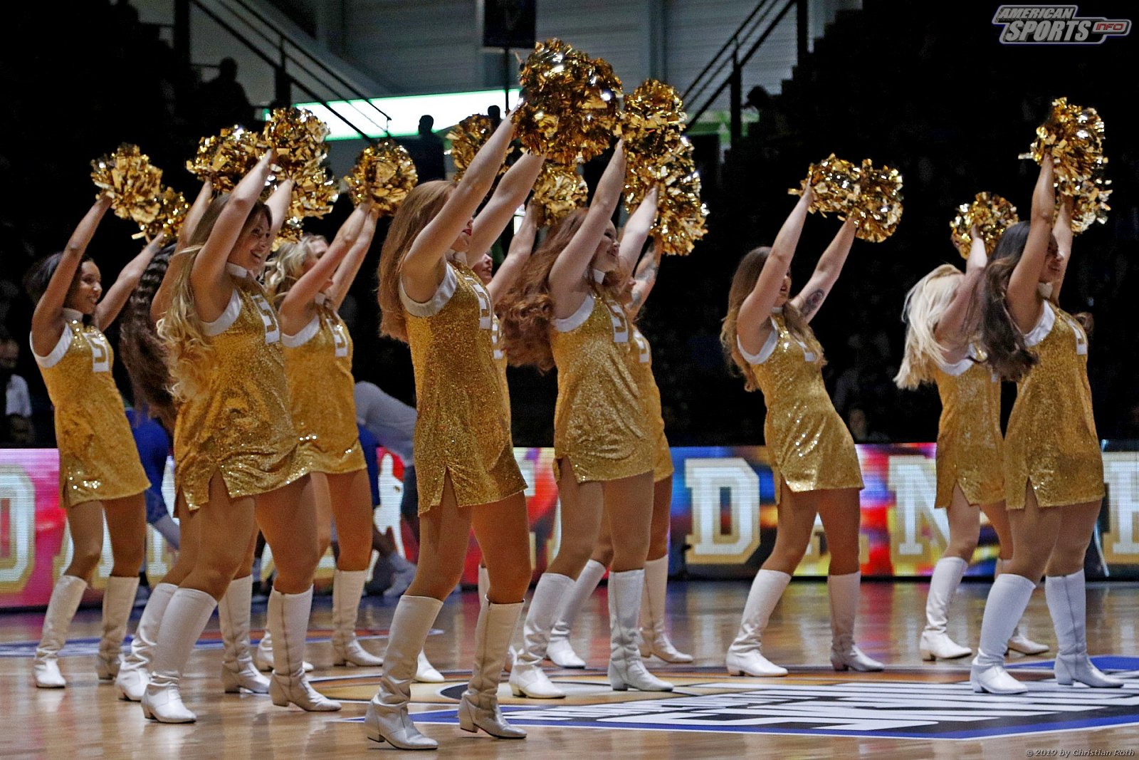 Das Skyliners Danceteam beim Heimspiel gegen den FC Bayern München Basketball am 06.10.2019