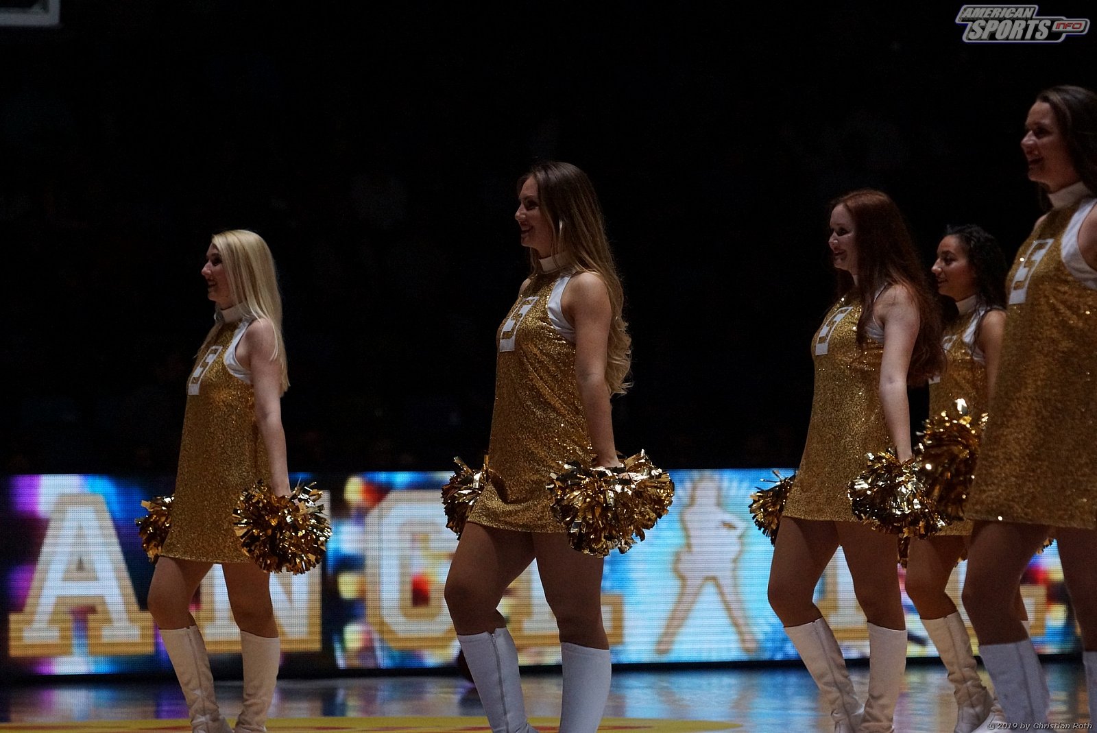 Das Skyliners Danceteam beim Heimspiel gegen den FC Bayern München Basketball am 06.10.2019