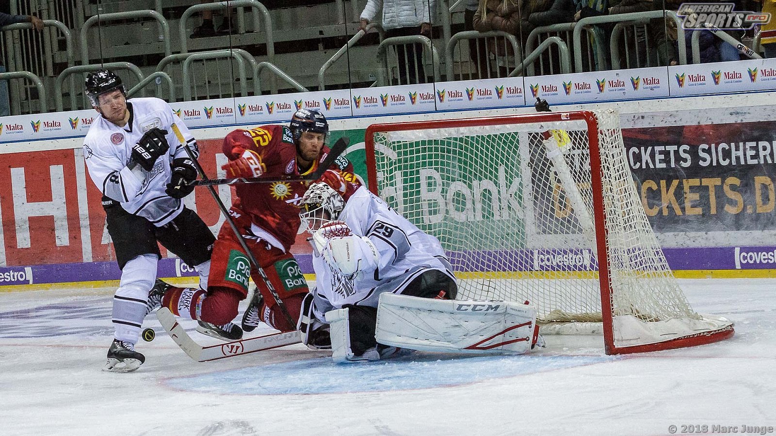 DEL Düsseldorfer EG vs Thomas Sabo Icetigers Nürnberg 4:3 OT