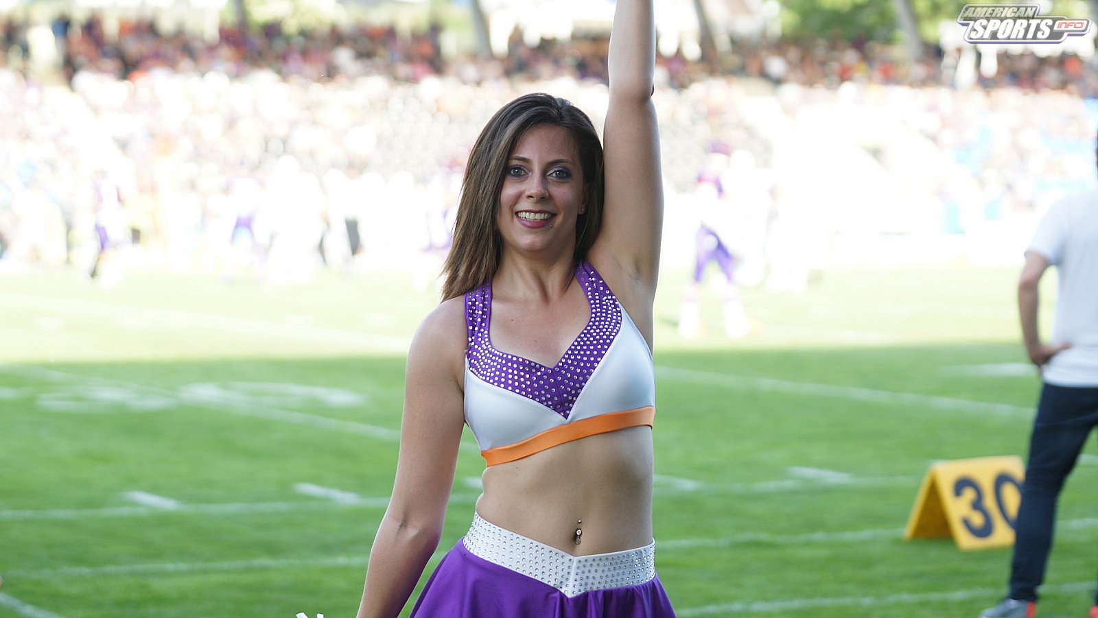 Die Frankfurt Universe Cheerleader beim Heimspiel gegen die Schwäbisch Hall Unicorns am 01.06.2019