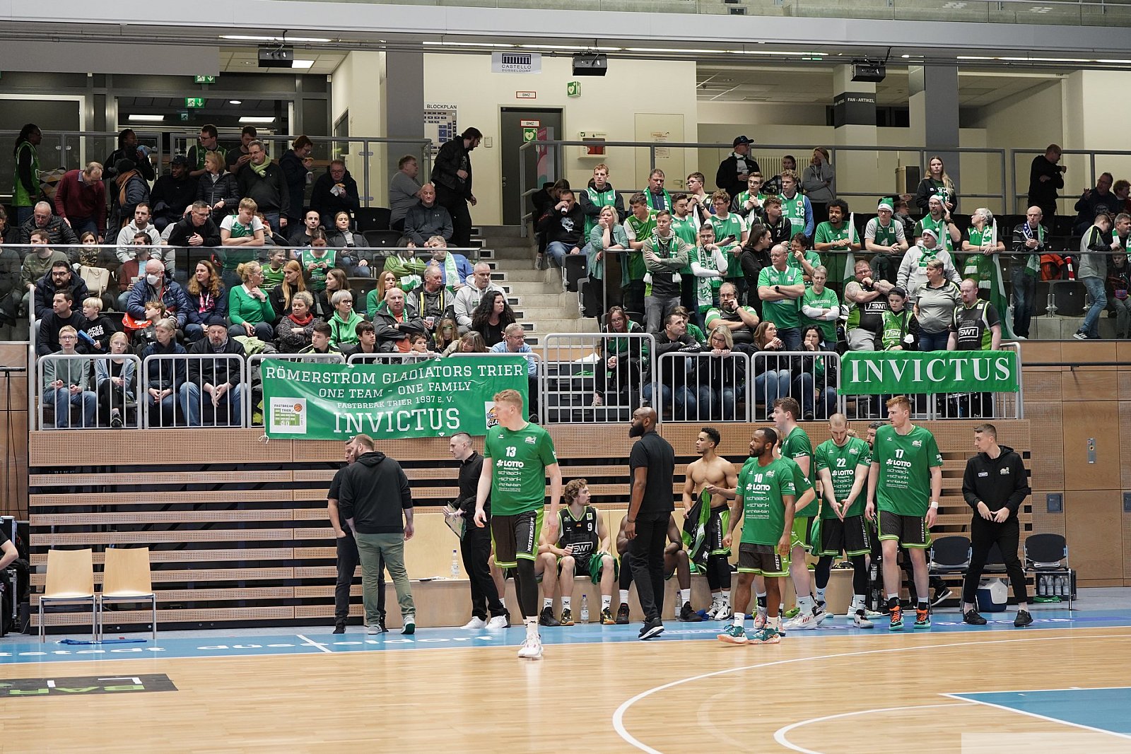 Pro A: ART Giants Düsseldorf vs RÖMERSTROM Gladiators Trier 84:104 23.12.2022 
