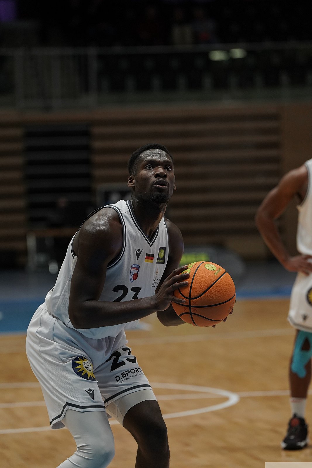 Pro A: ART Giants Düsseldorf vs RÖMERSTROM Gladiators Trier 84:104 23.12.2022 