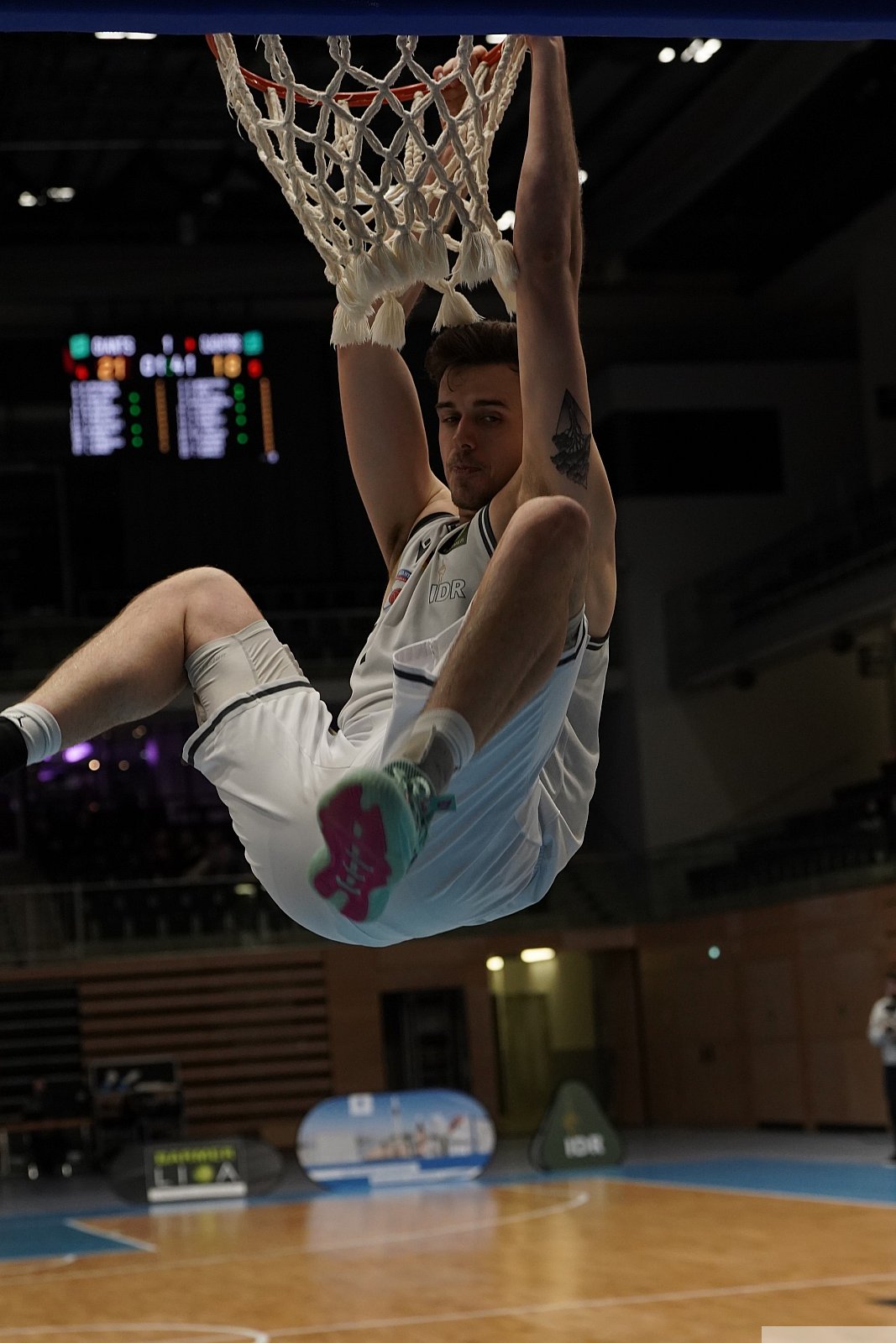 Pro A: ART Giants Düsseldorf vs RÖMERSTROM Gladiators Trier 84:104 23.12.2022 