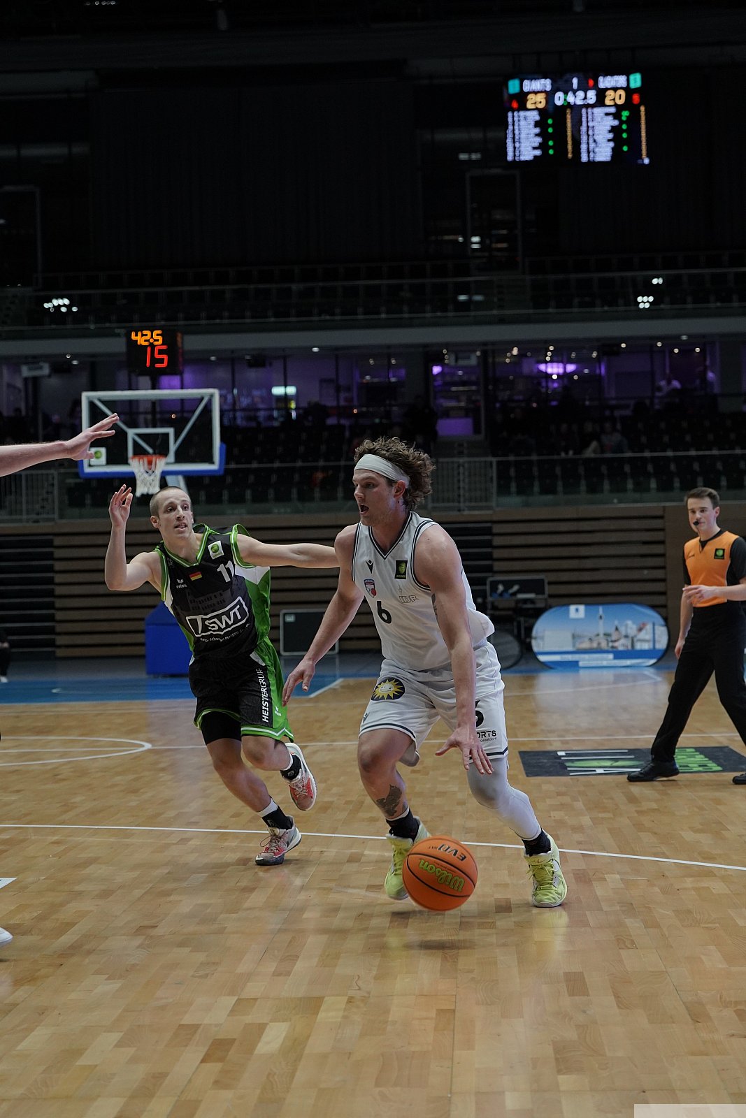 Pro A: ART Giants Düsseldorf vs RÖMERSTROM Gladiators Trier 84:104 23.12.2022 