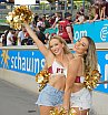ELF: Die Pyromaniacs Cheerleader beim Spiel Rhein Fire vs Hamburg SeaDevils am 15.06.2025