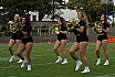 Die Cologne Crocodiles und Düsseldorf Pantherettes Cheerleader beim GFL Spiel der Düsseldorf Panther gegen die Cologne Crocodiles am 20.08.2022